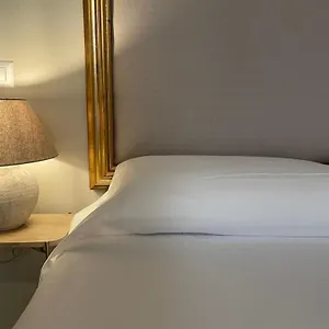 https://notus-rooms.sicilyhotelsitaly.net